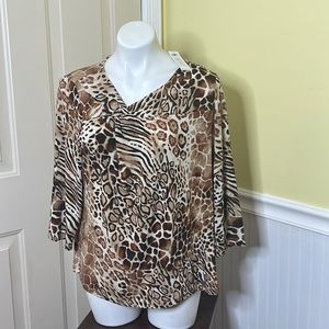 Chicos ladies Travelers Classic Animal print tunic. NWT. Size 2P/ Large (12)